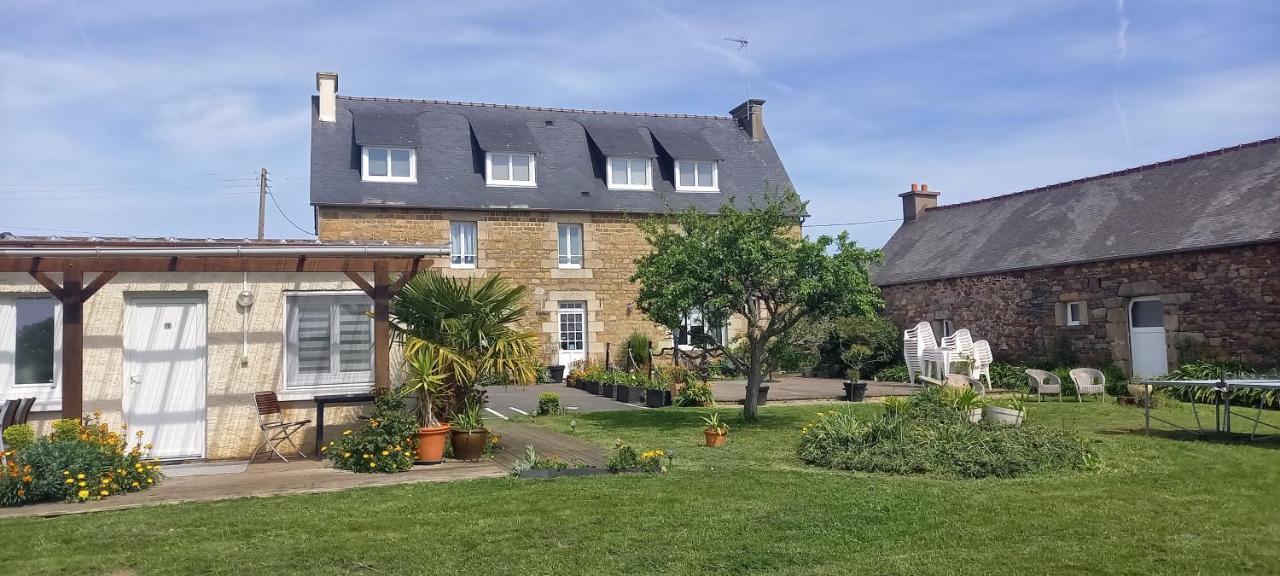Le Relais De Launay Ploubazlanec Exteriér fotografie
